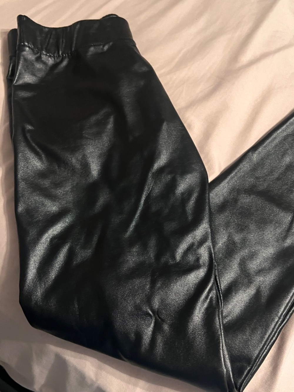 Women's Faux Leather Skinny Pants - Black